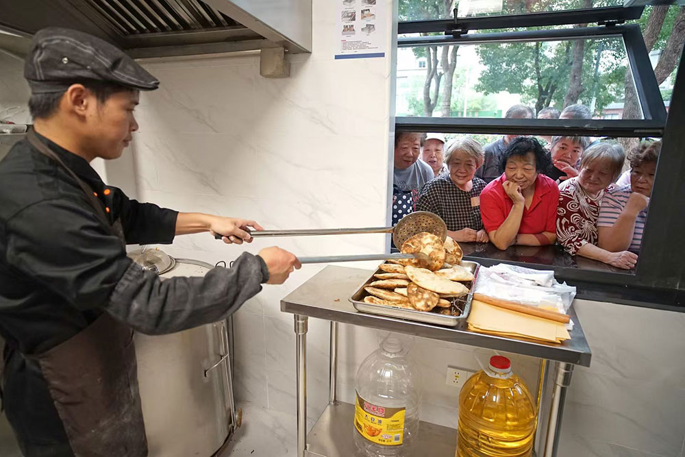 惠老助餐2.jpg